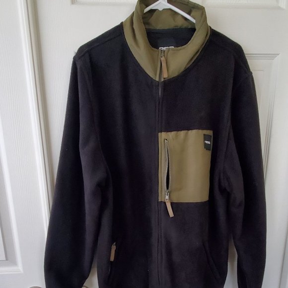 Mens' Pull Over Fleece - Picture 1 of 1